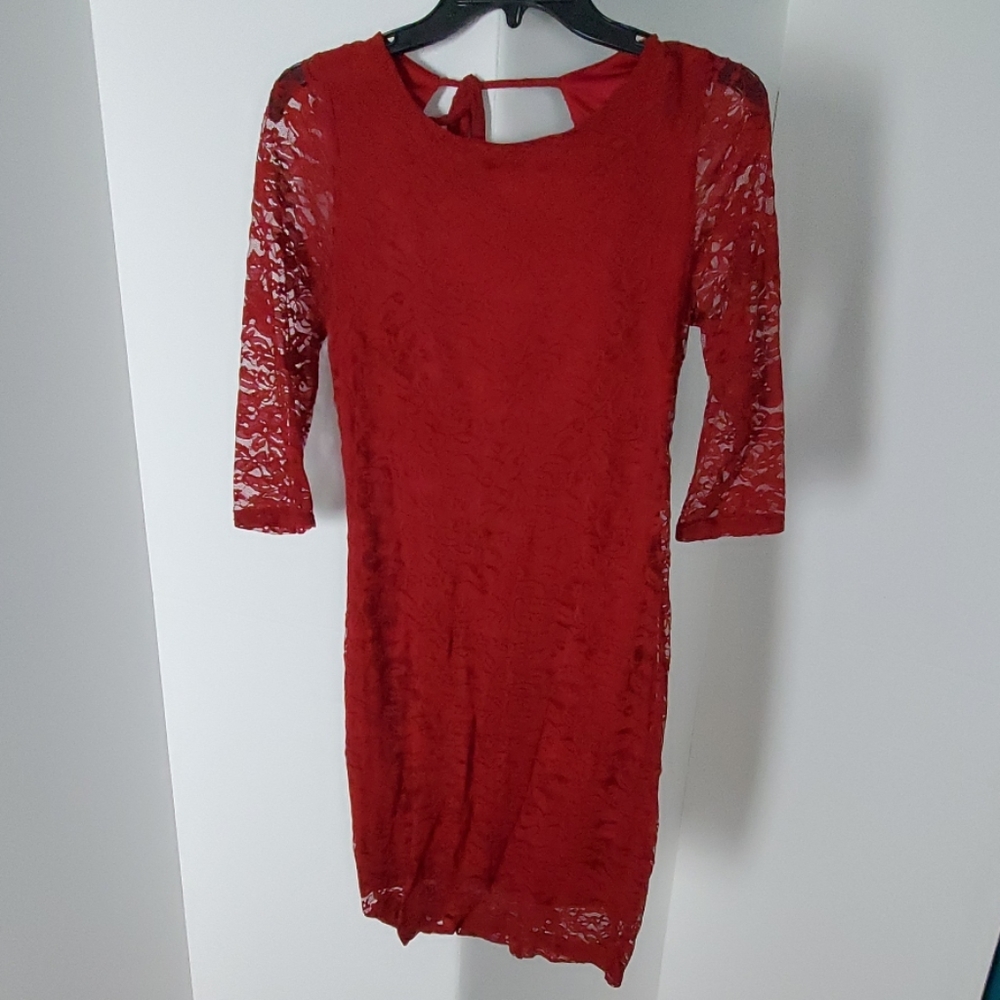Red Fitted Lace Bodycon Open Back Cocktail Dress